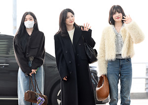 [포토] 레드벨벳 아이린-슬기-조이 '방콕 다녀올게요~'