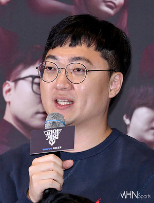 "충주맨, 공직사회 암적인 존재였다"...김선태 사직 '후폭풍'