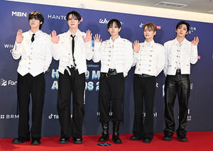 [포토] 위아이 '왕자님들의 등장'