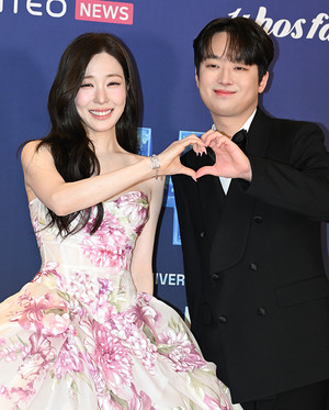 [포토] 티파니 영-이찬원 '완벽 MC 케미'