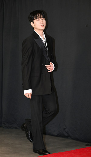 [포토] 포레스텔라 '등장부터 멋짐'