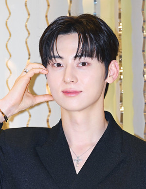 [포토] 황민현 '여심 스틸러'