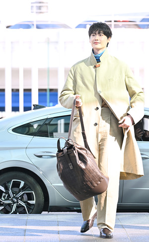 [포토] 이종석 '출국 준비 완료'