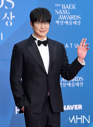 성시경, '새 인연 ♥' 만났다…