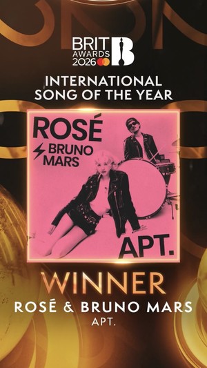 로제, 2026년에도 대기록의 향연… 국내 아티스트 최초의 기록