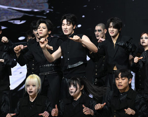 [포토] 빅오션 '수어로 전하는 강렬한 메세지'