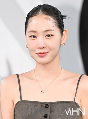 Soyou Reveals Aftermath of Car Accident Amid Ongoing Solo Activities