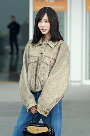 [포토] 에스파 지젤 '파리로 떠나요'