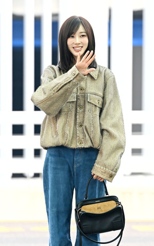 [포토] 에스파 지젤 '친절한 인사'