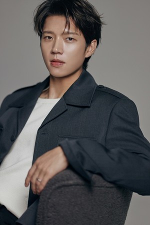 인피니트 남우현, 넷플릭스 ‘월간남친’ 깜짝 등장