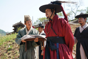 ‘왕과 사는 남자’ 박지환, 또 한 번 ‘천만 인장’… 유해진과 찰떡 호흡