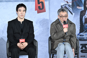 [포토] 박철환 감독 '배성우 재혁 역할 잘 해냈다'