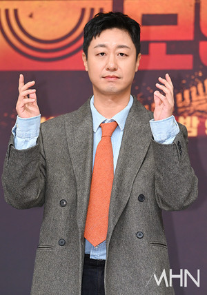 Bae Yoo-ram Reveals His Mother Was a Victim of Medical Fraud Amid Stage 4 Cancer Battle