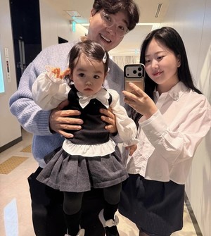 박수홍♥김다예, 자식농사 대박났네…벌써 18번째 광고 게약