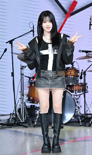 [포토] 희연 '레이턴시 기대해주세요'