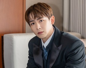 닉쿤 스토킹 피해 호소에 JYP, 칼 빼들었다…"명백한 범죄"