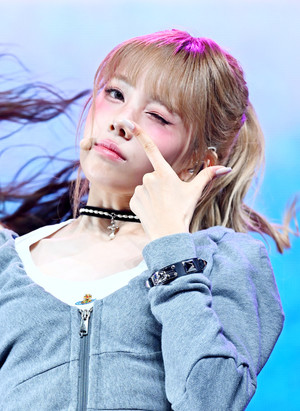 [포토] 베이비돈크라이 미아 '시선 사로잡는 퍼포먼스'