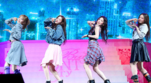 [포토] 베이비돈크라이 '달콤씁쓸한 비터스윗'