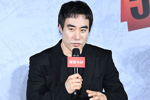 '음주운전 자숙' 배성우, 촬영 중 목 졸려 기절…"2초 블랙아웃"