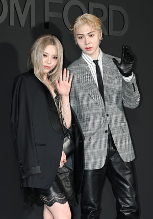 [포토] 올데이 프로젝트 베일리-우찬 '느낌있네'