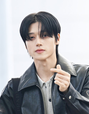 [포토] 에이티즈 우영 '달달한 하트'