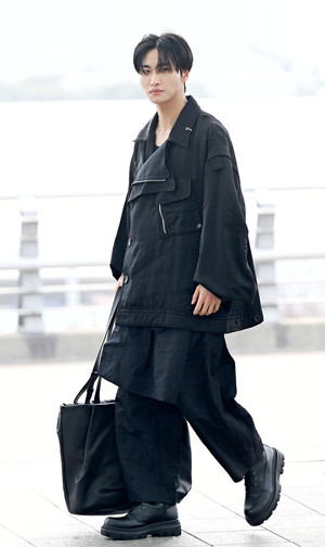 [포토] 에이티즈 성화 '올블랙 카리스마'