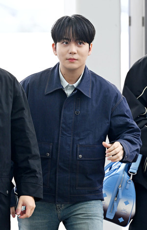 [포토] 에이티즈 종호 '노마스크 출국'