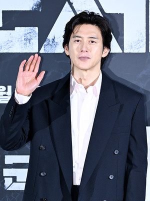 [포토] 고수 '이 영화의 시작은 나!'