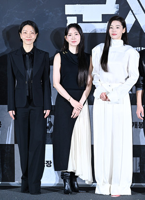 [포토] 김신록-신현빈-전지현 '서로 다른 매력'