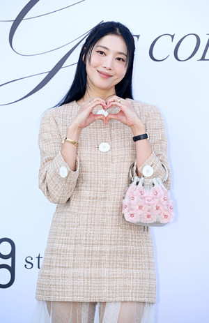 [포토] 오윤아 '러블리 하트'