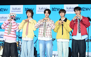 [포토] 하츠웨이브 '스틸하트클럽 각 포지션 1위 멤버들'