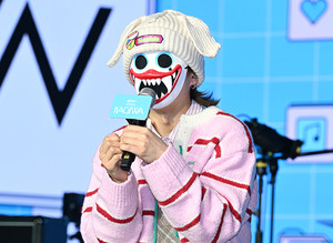 [포토] 하츠웨이브 하기와 '3살 양발의 드러머'