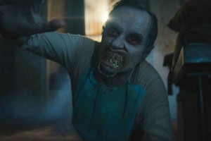 집, 세상에서 가장 위험한 공간 됐다…'레전드 공포영화'의 귀환 ('인시디어스: 그들이 넘어왔다')