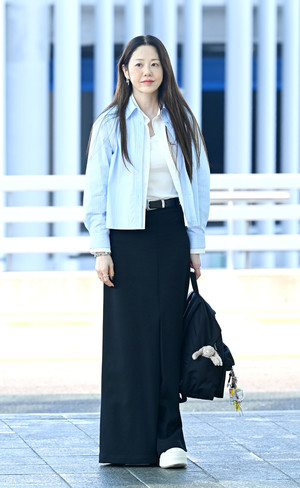 [포토] 고현정 '봄날의 공항패션'