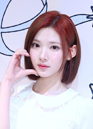 [포토] 하츠투하츠 지우 '러블리 비주얼'