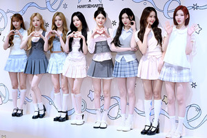 [포토] 하츠투하츠 '스쿨룩 착붙'