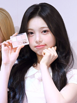 [포토] 하츠투하츠 이안 '너무 귀여워'