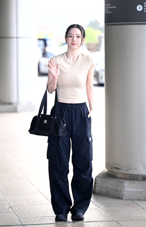 [포토] 에스파 카리나 '말도 안되는 비율'