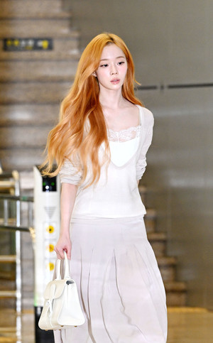 [포토] 에스파 윈터 '여리여리한 몸매'