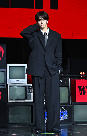 [포토] 82메이저 남성모 '비현실적 피지컬'