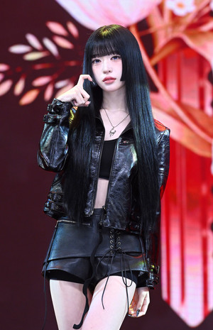 [포토] 빌리 하루나 '히메컷 착붙'