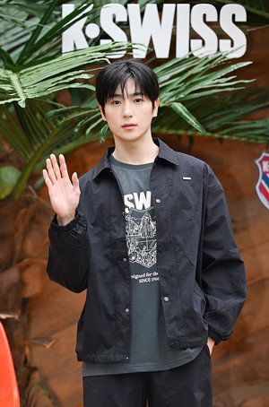 [포토] 더보이즈 현재 '담백한 잘생김'