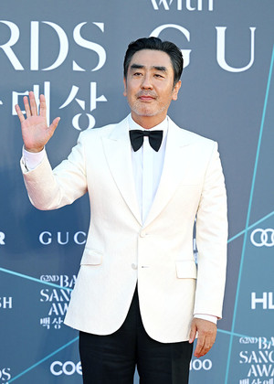 [포토] 류승룡 '수염까지 멋있죠'