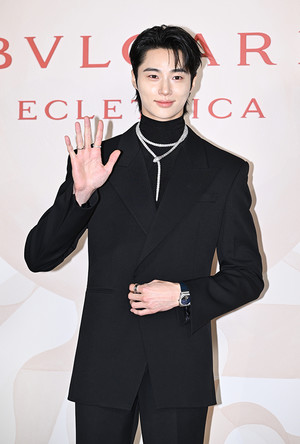 [포토] 변우석 '나라를 빛내는 잘생김'