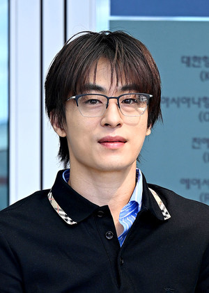 [포토] 구교한 '설레는 기분으로 출국'