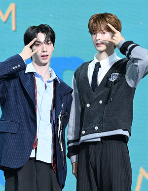 [포토] 플레어 유 '유니크한 비주얼'