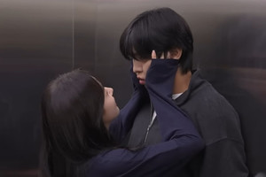 '혐관' 끝내고 기습 입맞춤하더니 본격 '로맨스' 예고→넷플릭스 3위 안착한 韓 드라마 ( '오늘도매진했습니다')