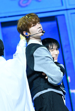 [포토] 플레어 유 강우진 '댕댕이 매력 폴폴'