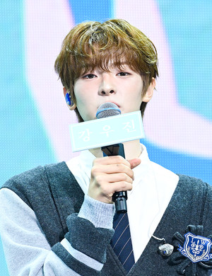[포토] 플레어 유 강우진 '비현실적 비주얼'