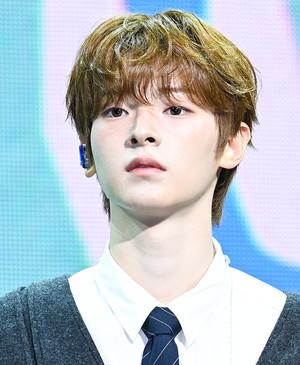 [포토] 플레어 유 강우진 '만찢남'